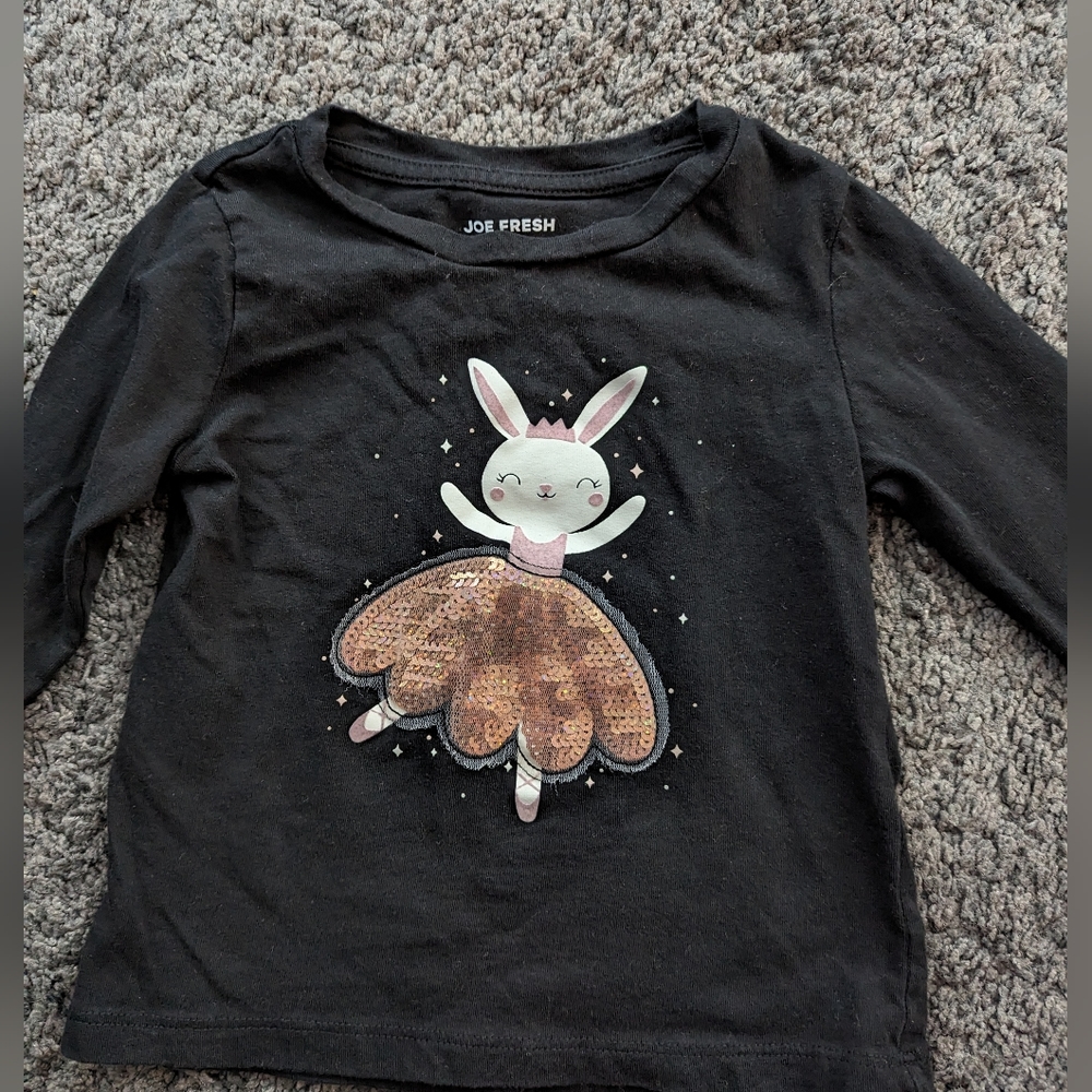 Like New Joe Fresh 3t long sleeve tshirt